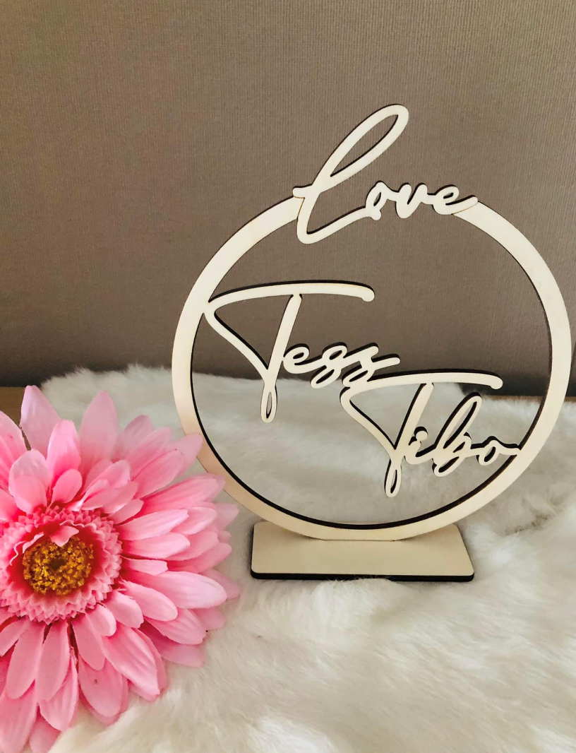 Gepersonaliseerde Naamcirkel met voet