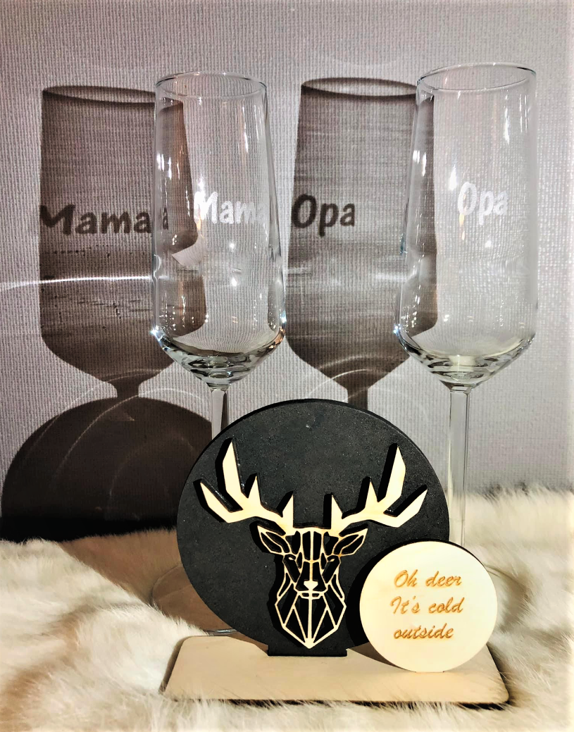 Gepersonaliseerde cava glazen. Set van 2