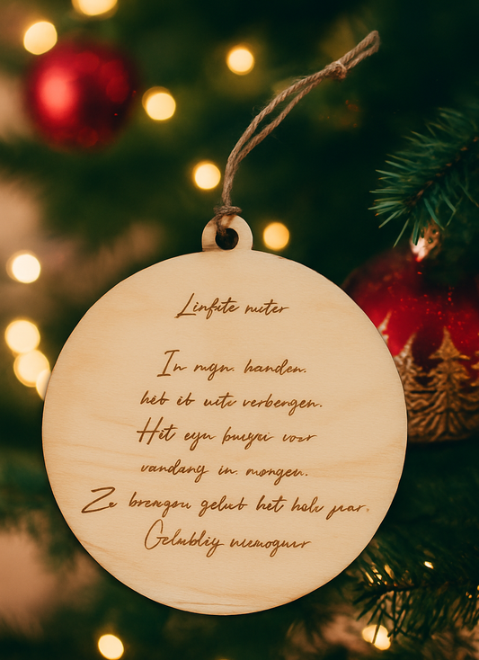 Nieuwjaarsbrief in hout.